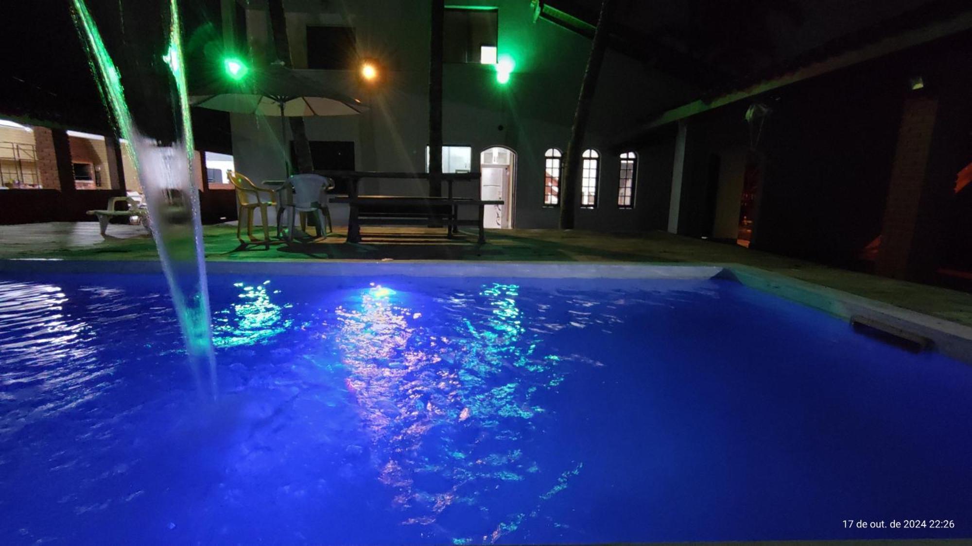 Casa de Férias Casa Linda Piscina 6 Quartos Bertioga